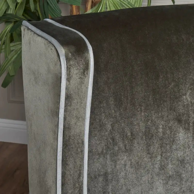 Eddison Traditional Two Toned Velvet Club Chair