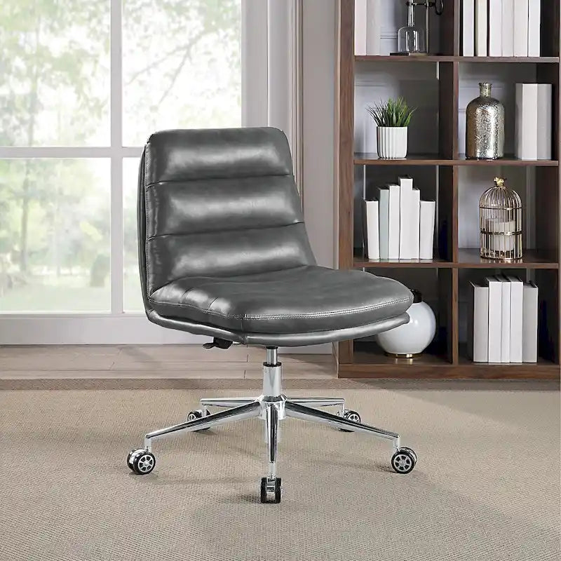 Swivel Office Chair in Faux Leather