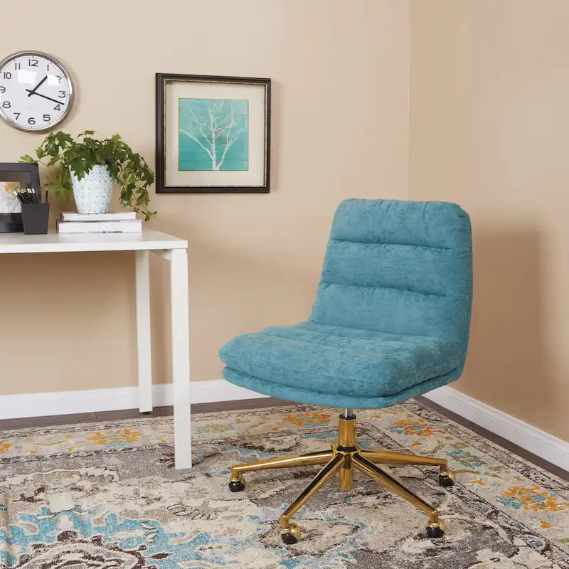 Swivel Office Chair in Faux Leather